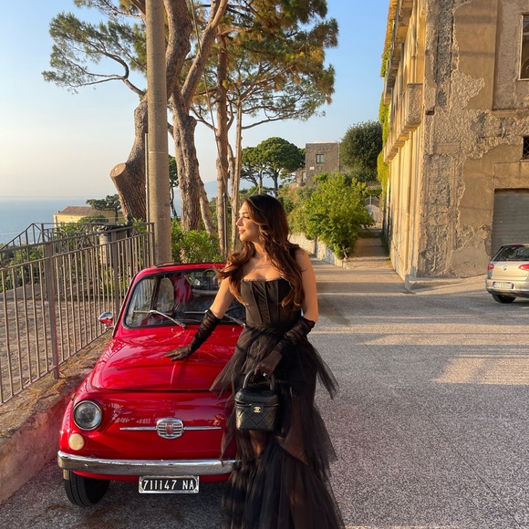 Corset Tulle Gown in Black
BCBGMAXAZRIA - Picture 3 of 3